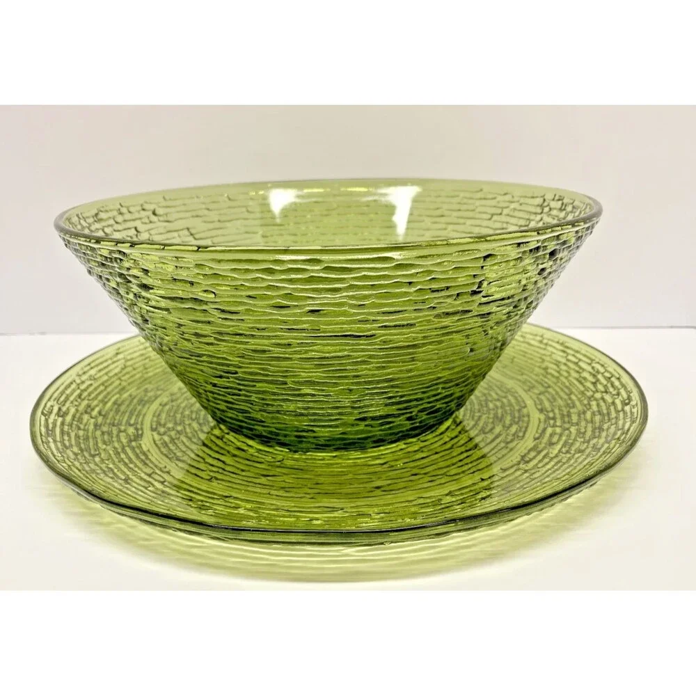 Vintage Anchor Hocking Soreno Avocado 11.5
